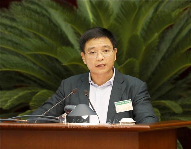 Đồng chí Nguyễn Văn Thắng, Uỷ viên Trung ương Đảng, Bộ trưởng Bộ Giao thông Vận tải trình bày tham luận tại hội nghị. Ảnh: Phương Hoa - TTXVN