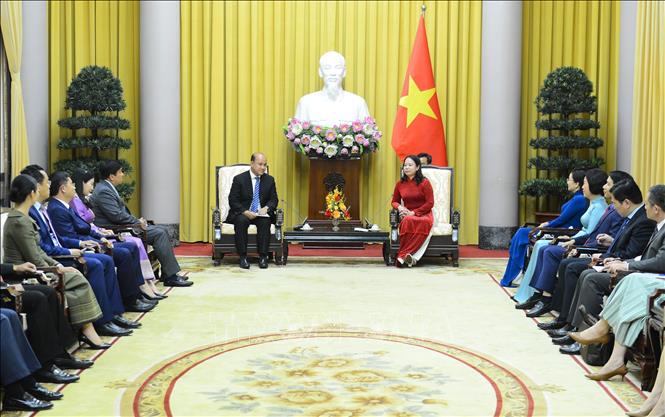 Vice President Vo Thi Anh Xuan talks to President of the Cambodian Union of Youth Federations Hun Many. VNA Photo: Minh Đức