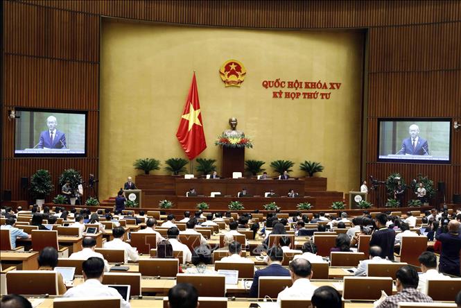 Trong ảnh: Chủ nhiệm Ủy ban Tài chính, Ngân sách của Quốc hội Nguyễn Phú Cường trình bày Báo cáo của Đoàn giám sát của Quốc hội. Ảnh: An Đăng - TTXVN