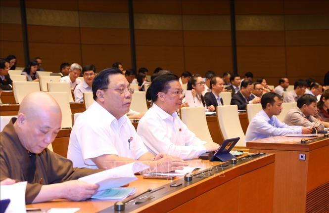 Đoàn đại biểu Quốc hội thành phố Hà Nội dự phiên họp. Ảnh: Văn Điệp - TTXVN