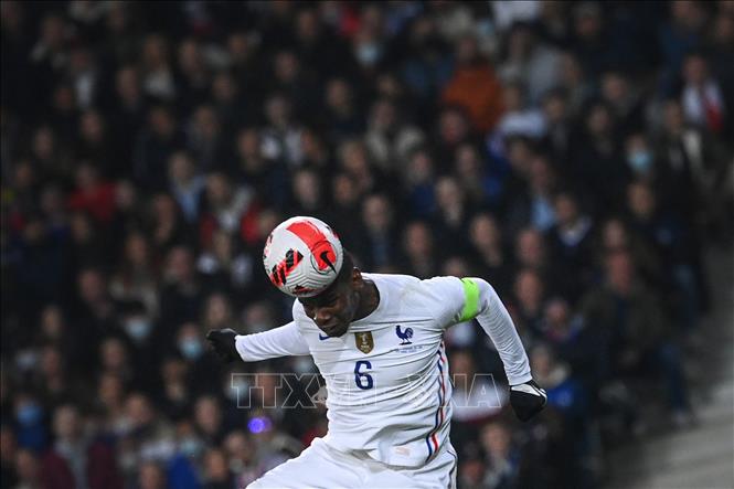 Trong ảnh (tư liệu): Cầu thủ Paul Pogba trong trận đấu giao hữu giữa đội tuyển Pháp và Nam Phi tại sân vận động Pierre-Mauroy ở Villeneuve-d'Ascq (Pháp) ngày 29/3/2022. Ảnh: AFP/TTXVN