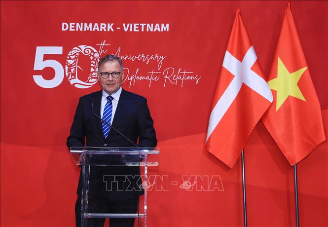 Ambassador of Denmark in Vietnam Nicolai Prytz speaks at the ceremony. VNA Photo: Lâm Khánh 