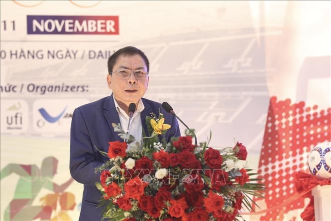 Ông Phạm Cường, Chủ tịch Hiệp hội Ô tô, Xe máy, Xe đạp Việt Nam phát biểu khai mạc. Ảnh: Minh Quyết - TTXVN