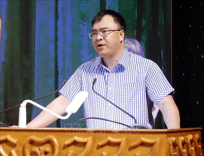 Phó Giáo sư, Tiến sĩ Nguyễn Quốc Sửu, Ủy viên Hội đồng Lý luận Trung ương, Phó Hiệu trưởng Trường Đại học Nội vụ Hà Nội phát biểu. Ảnh: Đồng Thúy-TTXVN