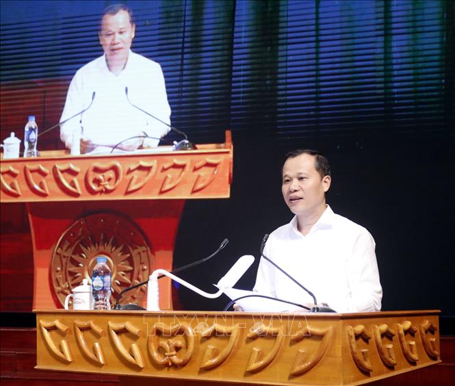 Phó Chủ tịch UBND tỉnh Bắc Giang Mai Sơn phát biểu tại hội nghị. Ảnh: Đồng Thúy-TTXVN
