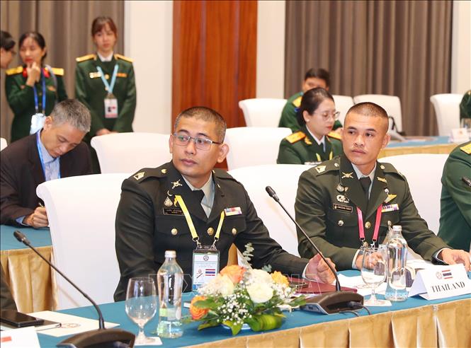 Delegates attend the conference. VNA Photo: Trọng Đức 