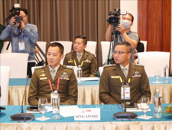 Delegates attend the conference. VNA Photo: Trọng Đức 