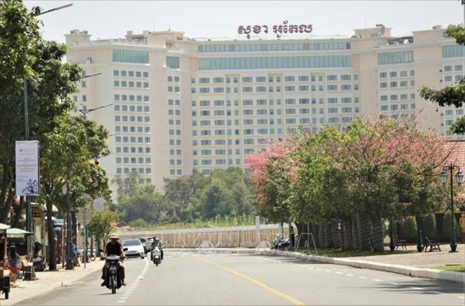 Trong ảnh: Khách sạn Sockha Phnom Penh tại quận Chroy Chongvar, thủ đô Phnom Penh, Campuchia . Ảnh: Huỳnh Thảo - P/v TTXVN tại Campuchia