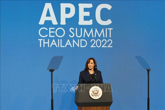 Trong ảnh: Phó Tổng thống Mỹ Kamala Harris phát biểu tại Hội nghị cấp cao Diễn đàn Hợp tác kinh tế châu Á - Thái Bình Dương (APEC) tại Bangkok (Thái Lan) ngày 18/11/2022. Ảnh: AFP/TTXVN