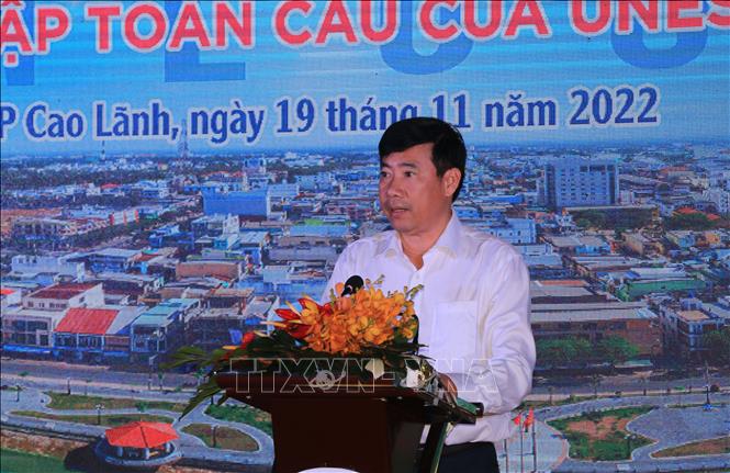 Chủ tịch UBND tỉnh Đồng Tháp Phạm Thiện Nghĩa phát biểu. Ảnh: Nhựt An - TTXVN