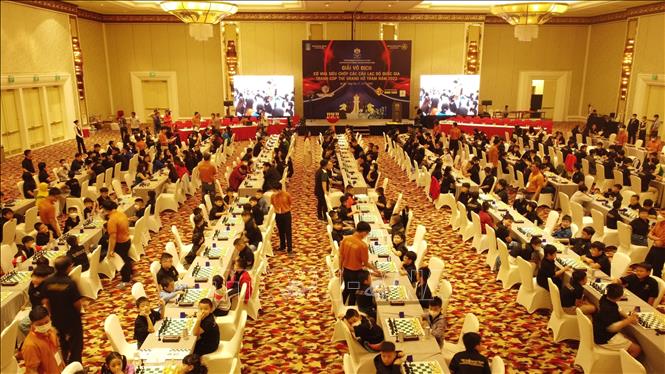 Toàn cảnh Giải vô địch Cờ Vua siêu chớp các Câu lạc bộ quốc gia tranh Cúp The Grand Hồ Tràm năm 2022. Ảnh: TTXVN phát