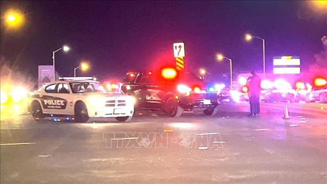 Trong ảnh: Hiện trường vụ xả súng tại thành phố Colorado Springs, bang Colorado, Mỹ ngày 19/11/2022. Ảnh: KOAA-TV/TTXVN 