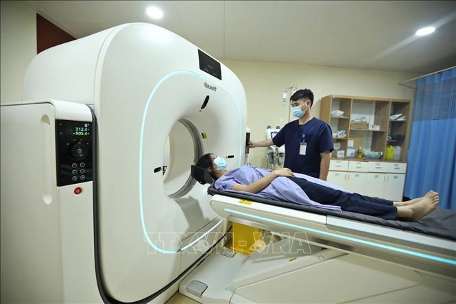 Phòng chụp CT 8 dãy tại Bệnh viện Đa khoa Hùng Vương (Phú Thọ). Ảnh: Minh Quyết - TTXVN