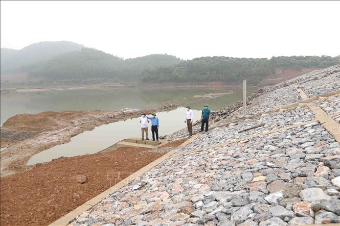 The 222 million cu.m Chua Ong reservoir in Dong Phu commune, Luc Nam district is upgraded in 2021 to provide water to 185ha of agricultural land. VNA Photo: Vũ Sinh