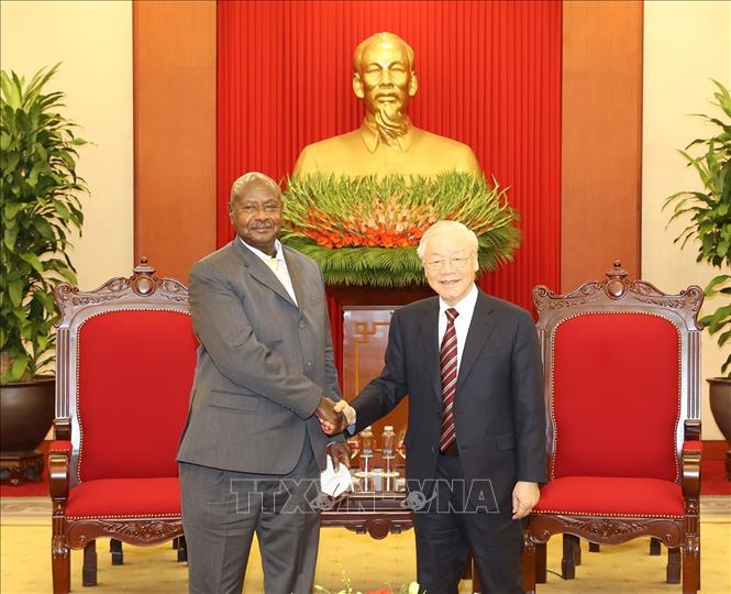 Tổng Bí thư Nguyễn Phú Trọng tiếp Tổng thống Cộng hòa Uganda Yoweri Kaguta Museveni. Ảnh: Trí Dũng - TTXVN