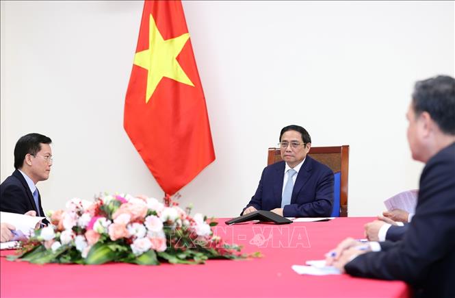 Thủ tướng Phạm Minh Chính điện đàm với Thủ tướng Cộng hòa Pháp Elisabeth Borne. Ảnh: Dương Giang-TTXVN