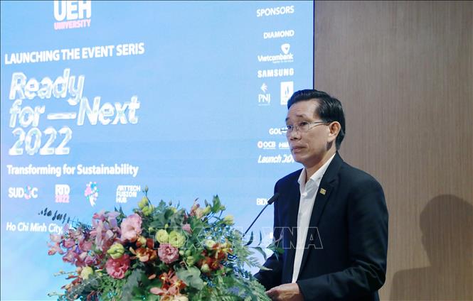 Trong ảnh: Giáo sư, Tiến sĩ Sử Đình Thành, Hiệu trưởng UEH đánh giá về xu hướng phát triển bền vững. Ảnh: Mỹ Phương - TTXVN