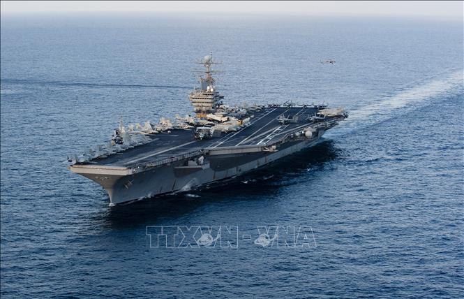 Trong ảnh (tư liệu): Tàu sân USS Abraham Lincoln của Mỹ. Ảnh: AFP/ TTXVN