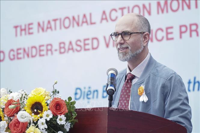 Trong ảnh: Đại sứ Canada tại Việt Nam Shawn Steil phát biểu tại buổi lễ. Ảnh: Xuân Tư – TTXVN