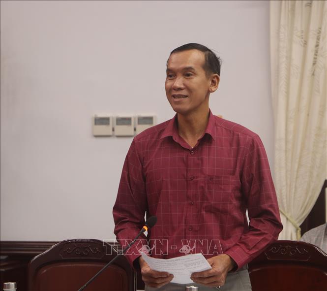Trong ảnh: Phó Chủ nhiệm UBKT Tỉnh ủy Bạc Liêu Lý Công Bắc cung cấp thông tin tại buổi họp báo. Ảnh: Tuấn Kiệt – TTXVN