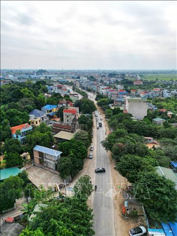 Đoạn Quốc lộ 6 chạy qua huyện Chương Mỹ, quận Hà Đông. Ảnh: Tuấn Anh - TTXVN