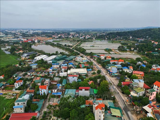  Đoạn Quốc lộ 6 chạy qua huyện Chương Mỹ, quận Hà Đông (Hà Nội). Ảnh: Tuấn Anh - TTXVN