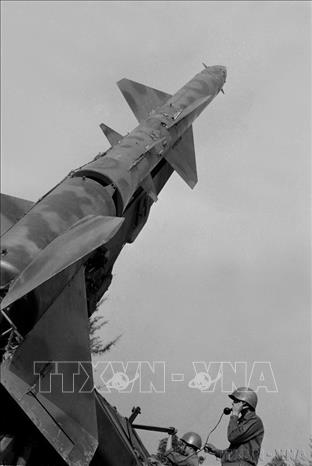 Đơn vị tên lửa Thủ đô sẵn sàng chiến đấu, bắn máy bay B52 của Mỹ (12/1972). Ảnh: TTXVN