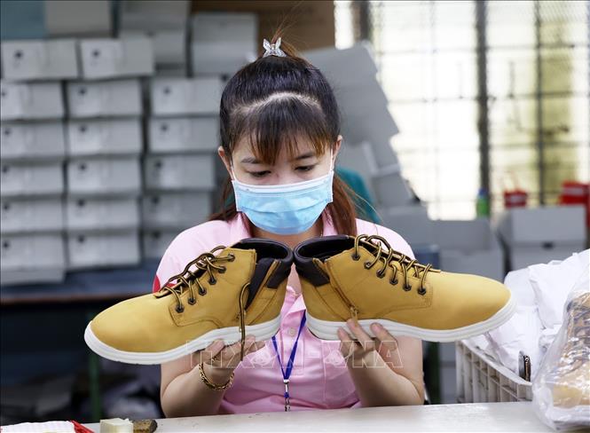 A footwear factory of the Gia Dinh Group JSC in Thu Duc city. VNA Photo: Hồng Đạt