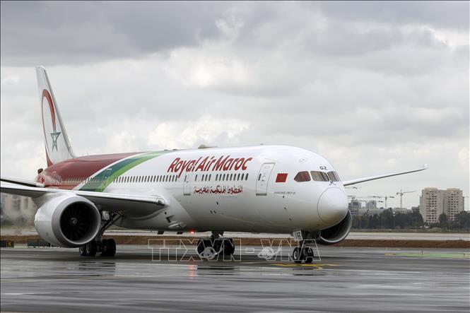 Trong ảnh: Máy bay Boeing 787-9 'Dreamliner'  của Royal Air Maroc (RAM). Ảnh: AFP/TTXVN