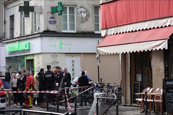 Nổ súng tại Paris: Cảnh sát Pháp điều tra yếu tố phân biệt chủng tộc - Ảnh  thời sự quốc tế - Văn hóa xã hội - Thông tấn xã Việt Nam (TTXVN)