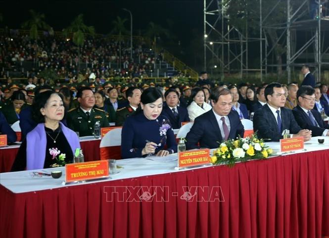 Trưởng Ban Tổ chức Trung ương Trương Thị Mai và các đại biểu tại buổi lễ. Ảnh: Quân Trang - TTXVN
