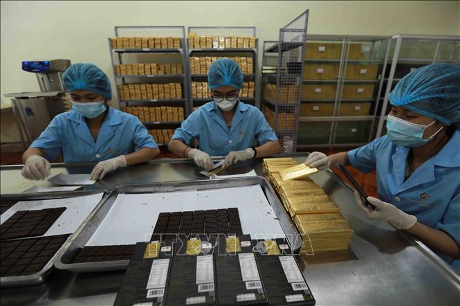 Chocolate produced by Nam Truong Son cocoa Co. Ltd is recognised as a 4-star OCOP product. VNA Photo: Vũ Sinh 