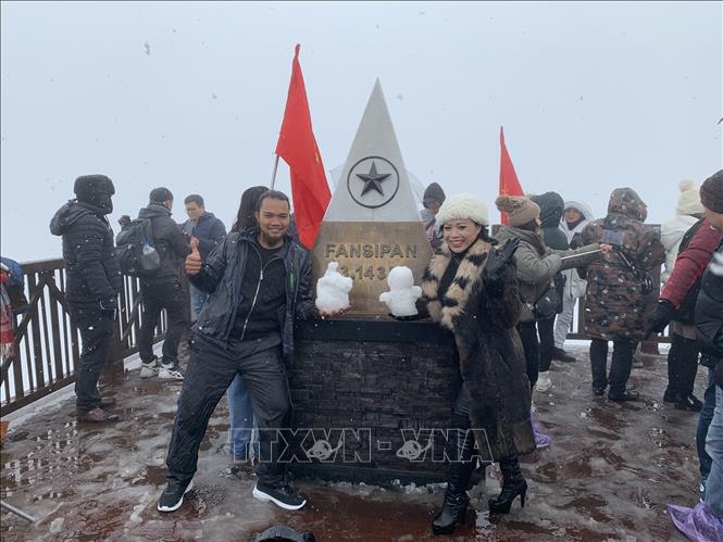 Sa Pa town is among the few locations in Vietnam where snow and ice sometimes appear in winter. VNA Photo: Quốc Khánh 