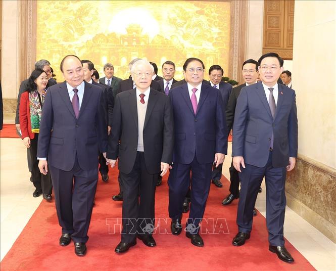 Trong ảnh: Tổng Bí thư Nguyễn Phú Trọng cùng các đồng chí lãnh đạo Đảng, Nhà nước và đại biểu đến dự hội nghị. Ảnh: Trí Dũng –TTXVN