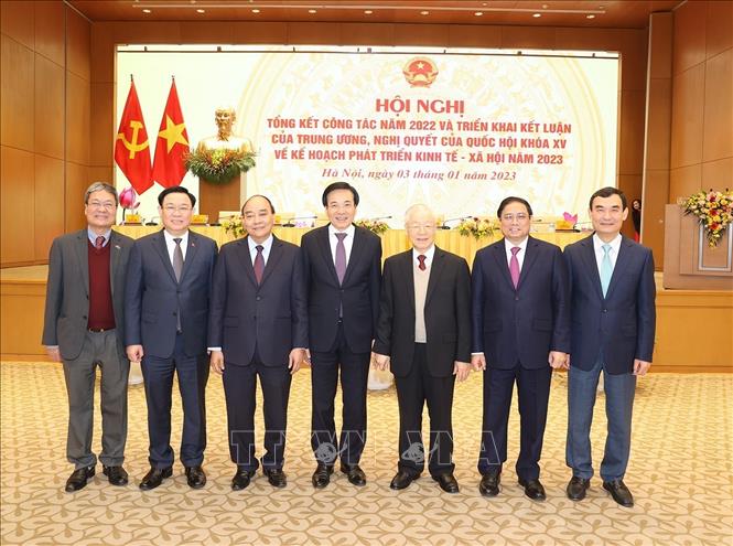 Trong ản : Tổng Bí thư Nguyễn Phú Trọng, Chủ tịch nước Nguyễn Xuân Phúc,Thủ tướng Chính phủ Phạm Minh Chính, Chủ tịch Quốc hội Vương Đình Huệ cùng các đại biểu dự hội nghị. Ảnh: Trí Dũng –TTXVN