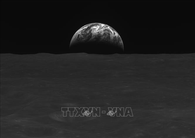 Trong ảnh: Hình ảnh Trái Đất do tàu vũ trụ không người lái Danuri chụp ngày 31/12/2022. Ảnh: Yonhap/ TTXVN