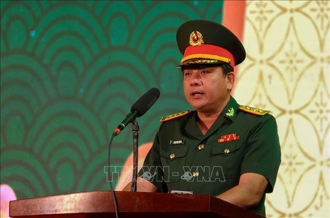 Đại tá Phạm Ngọc Quang, Chính ủy Bộ Chỉ huy quân sự thành phố Cần Thơ phát biểu khai mạc. Ảnh: Thanh Liêm - TTXVN