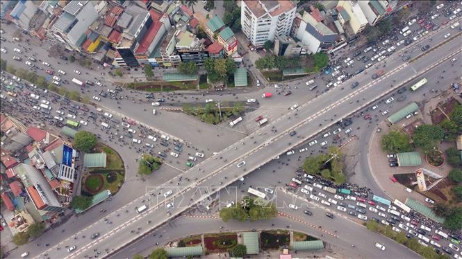 Đây là lần thứ tư Hà Nội điều chỉnh phân luồng giao thông trong khoảng 2 năm nay. Ảnh: Huy Hùng - TTXVN