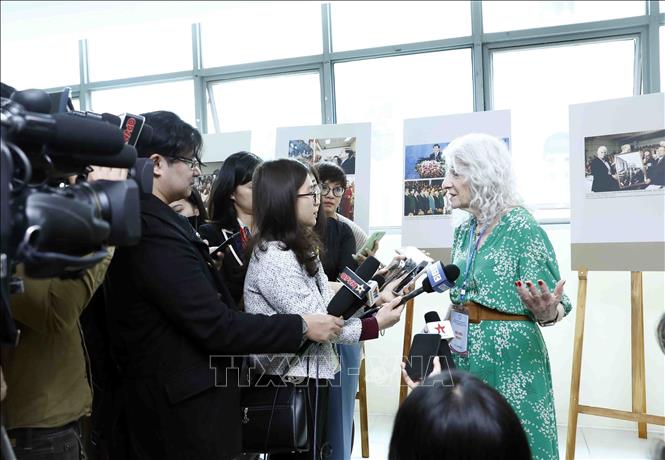 Bà Nancy Hollander, Cựu thành viên tổ chức “Phụ nữ đấu tranh vì hoà bình