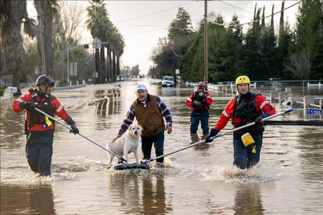 Mỹ: Cảnh báo lũ lụt nguy hiểm tại California khi xuất hiện trận bão mới - Ảnh thời sự quốc tế - Văn hóa xã hội - Thông tấn xã Việt Nam (TTXVN)