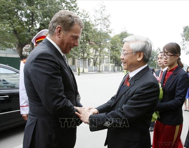 Chủ tịch Quốc hội Nguyễn Phú Trọng đón Chủ tịch Quốc hội Phần Lan Sauli Vainamo Niinisto thăm và làm việc tại Việt Nam (11/1/2010). Ảnh: Trí Dũng - TTXVN