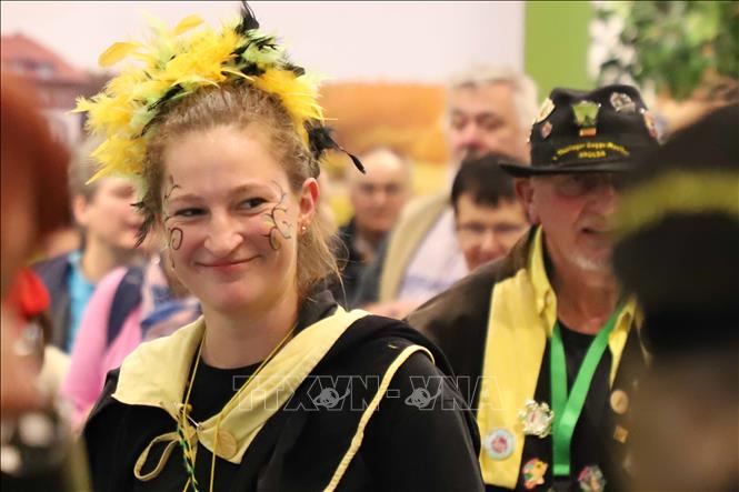 Một nghệ sĩ biểu diễn tại Hội chợ Tuần lễ Xanh Berlin ngày 21/1/2023. Ảnh: Mạnh Hùng - PV TTXVN tại Đức