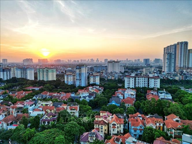 A view of Linh Dam residential area, Hoang Mai District, Hanoi. VNA Photo: Tuấn Anh