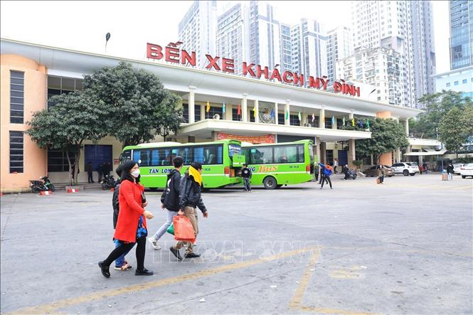 Bến xe Mỹ Đình thông thoáng khách trở lại (ảnh chụp lúc 15 giờ 15'). Ảnh: Tuấn Anh - TTXVN