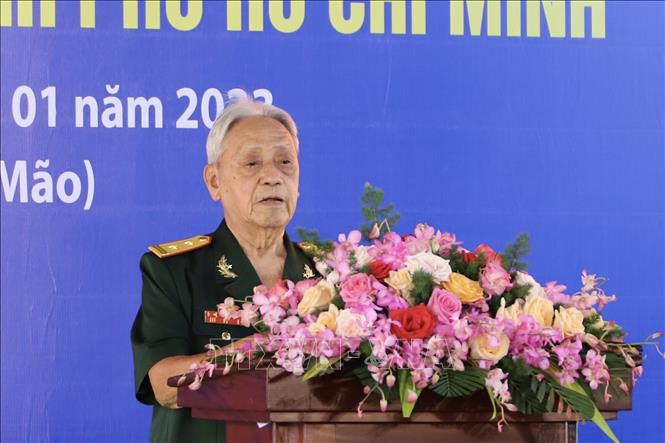 Trong ảnh: Trung tá Phạm Minh Hiền, Chủ nhiệm Câu lạc bộ Truyền thống kháng chiến Quân - Dân - Chính - Đảng Sài Gòn - Chợ Lớn - Gia Định phát biểu tại chương trình. Ảnh: Hồng Giang - TTXVN.
