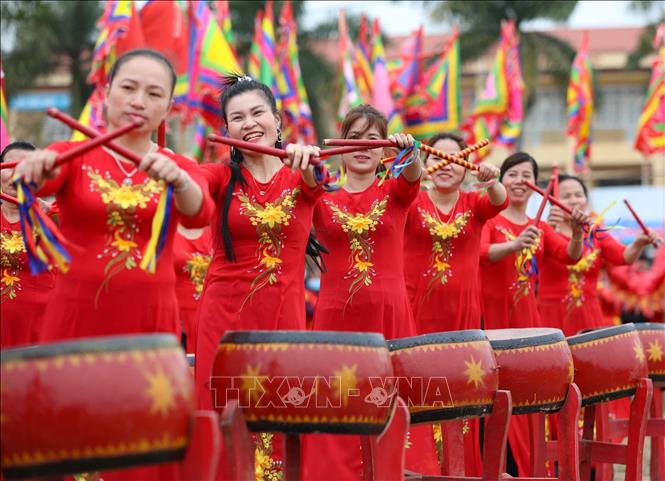 A music performance at Tich Dien ceremony. VNA Photo: Thanh Tùng