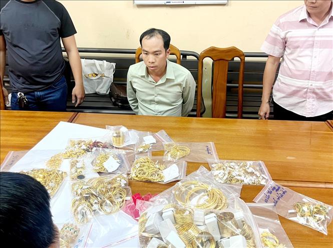 Trong ảnh: Đối tượng Phạm Văn Nu. Ảnh: TTXVN phát.