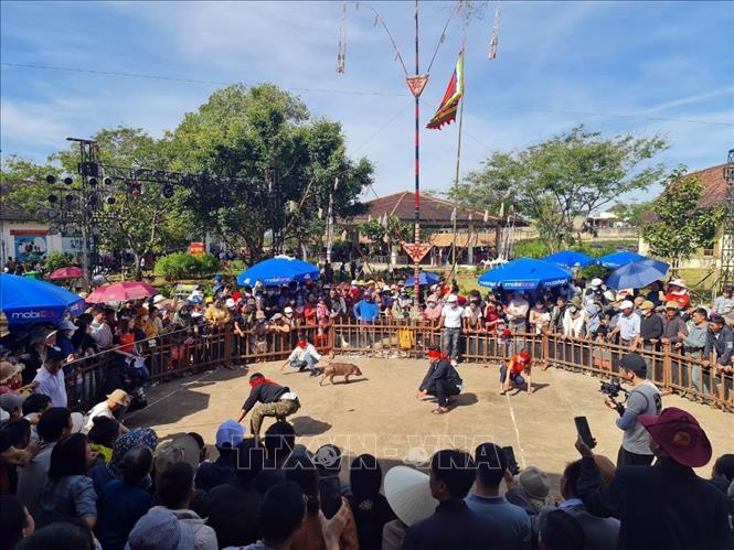 Hội xuân Liêng Nung được coi là hội xuân lớn nhất tỉnh Đắk Nông hiện nay. Ảnh: Ngọc Minh – TTXVN