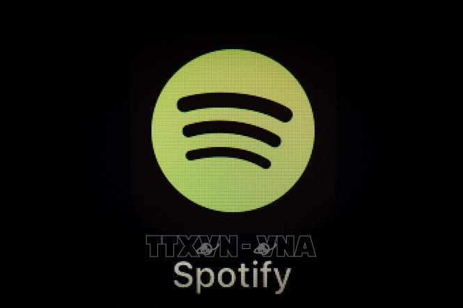 Biểu tượng của dịch vụ phát nhạc số Spotify. Ảnh: AFP/TTXVN