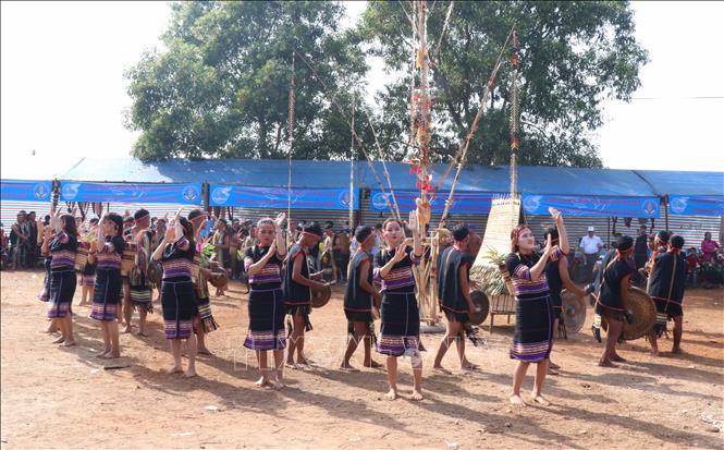 Cồng chiêng mang tính kết nối cộng đồng, đoàn kết rất cao. Ảnh: Hồng Điệp - TTXVN